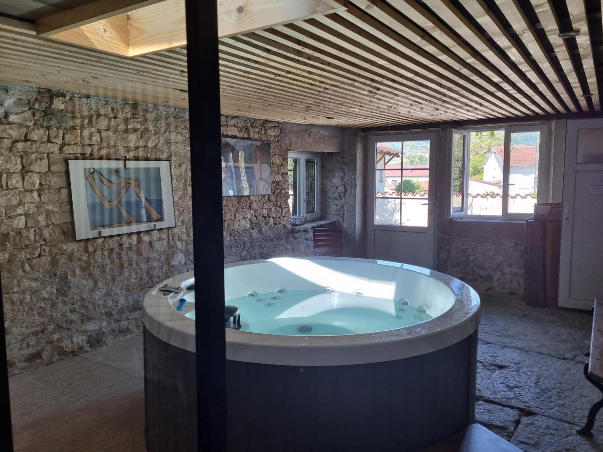 Lavans-sur-Valouse Gite De L'Ancheronne 12 Couchages Spa מראה חיצוני תמונה